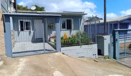 Casa à venda no bairro Desvio Rizzo - Caxias do Sul/RS