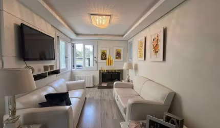 Casa à venda no bairro Cinqüentenário - Caxias do Sul/RS