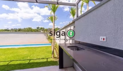 Casa em Condomínio Fechado com 4 Suítes, Piscina e Quintal Amplo