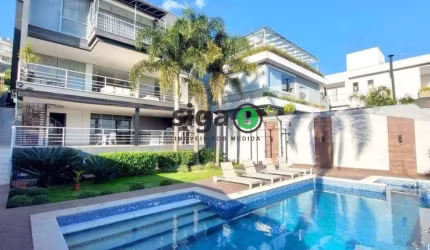 Casa em condomínio fechado na Granja Viana 4 suites 4 vagas