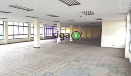 Prédio Comercial para locaçao 2370 m² metro Belem