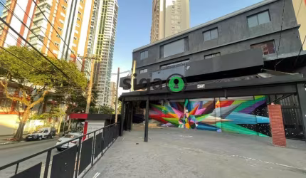 Predio comercial para locação / venda no Tatuape 1817 m²