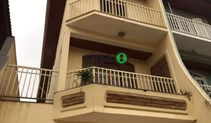 Sobrado com 180m², 3 dormitórios, churrasqueira, Vila Sônia