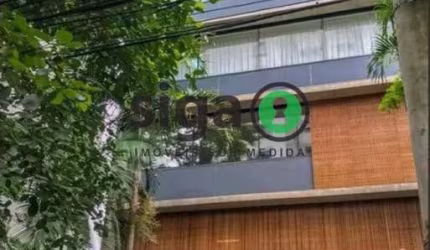 Cobertura disponível para aluguel no Itaim