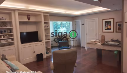More em Moema em um belíssimo apartamento de 110m²