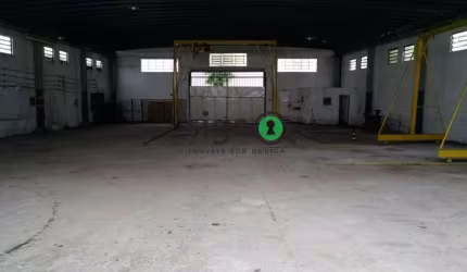 Galpão comercial fácil acesso com a Avenida Atlântica e a Marginal Pinheiros!