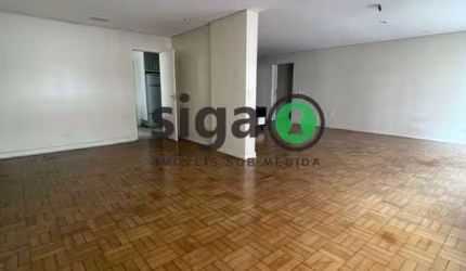 Apto com 204m², com 3 quartos, sendo 1 suite, 1 vaga, nos Jardins, SEM MOBILIA para LOCAÇÂO e VENDA