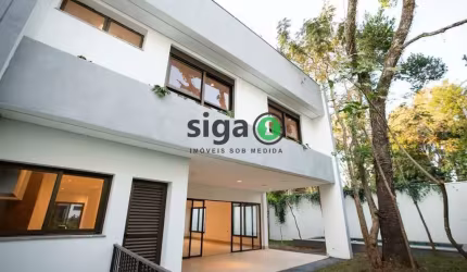 Casa em Condomínio fechado a venda ou locação no Alto da Boa Vista.
