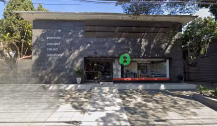 Casa Comercial para Locação no Jardim América - 830m², Ideal para Consulados ou Sede Corporativa!