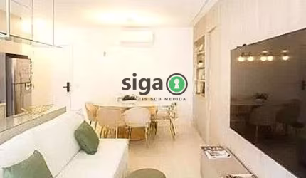 Apartamento à venda com 2 Quartos, Mobiliado, no Brooklin