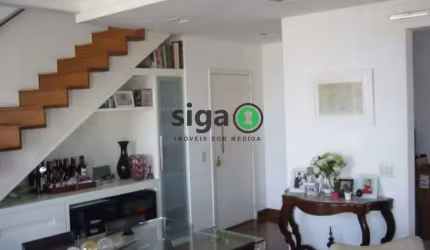 Apto Mobiliado em Pinheiros com 145m², 3 quartos sendo 1 suite, 2 vagas