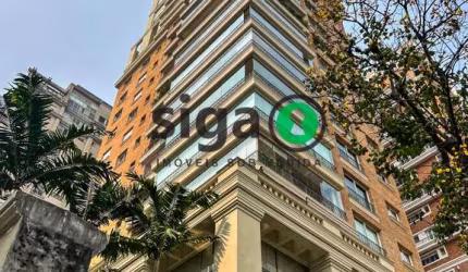 Apartamento com 4 Quartos à Venda no Itaim