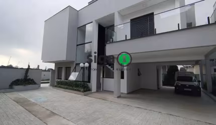 Casa em Condomínio Fechado para você estreiar