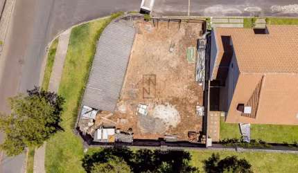 Terreno à venda na Rua Antônio Turíbio Teixeira Braga, 136, Butiatuvinha, Curitiba por R$ 765.000