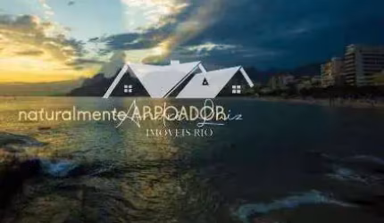 Cobertura à venda, no On The Sea Arpoador,  em Rio de Janeiro, Arpoador, com 2 quartos, 150m²