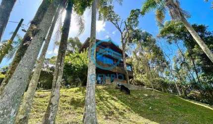 Chácara em Meio a Natureza com Piscina, Lagoa e Terreno de 2.600m² à venda em Porto Belo/SC