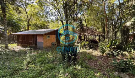 Chácara com Cachoeira com Águas Cristalinas em Meio a Natureza à venda em Canelinha/SC
