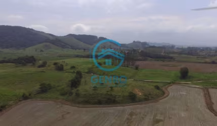 Área Rural para Sítio com Terreno de 70.000m² ( 07 HECTARES ) à venda em Tijucas/SC
