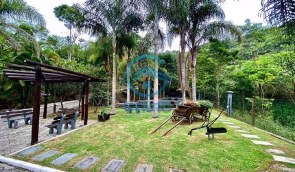 Sítio em Meio a Natureza com Lagoa, Riacho e Terreno de 35.000m² ( 3.5 HECTARES ) à venda em Tijucas/SC