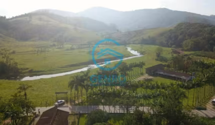 Sítio e Terreno com Escritura Pública de 90.000m² ( 09 HECTARES ) em Biguaçu / SC
