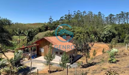 Sítio em Meio a Natureza com Lagoa e Terreno de 20.000m² ( 02 HECTARES ). à venda em Canelinha/SC