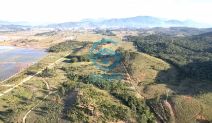 Área para Fazenda com Terreno de 84 Hectares com Excelente Topografia à venda em Tijucas/SC