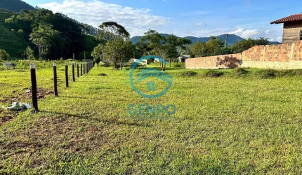 Chácara com Lagoa e Terreno 100% Aproveitável de 1.712m² à venda em São João Batista/SC