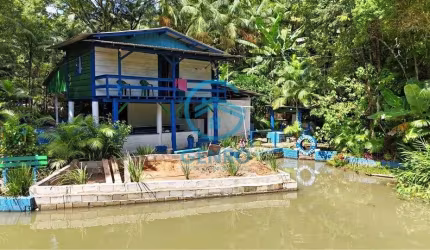 Chácara em Meio a Natureza com Lagoa e Terreno de 4.000m² à venda em Canelinha/SC