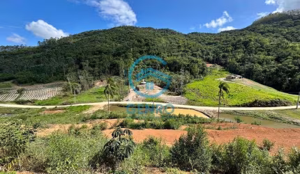 Lote para Chácara em Meio a Natureza com Terreno de 3.100m² à venda em Canelinha/SC
