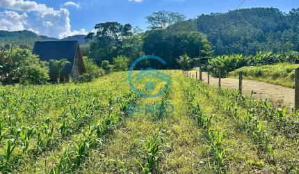 Lote para Chácara em Meio a Natureza e Terreno de 1.746m² à venda em Tijucas/SC