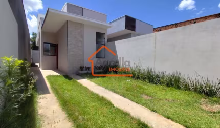 Casa à venda na Vila Paraíso em Mogi Guaçu-SP. 2 quartos, 1 sala, 1 banheiro, 2 vagas.