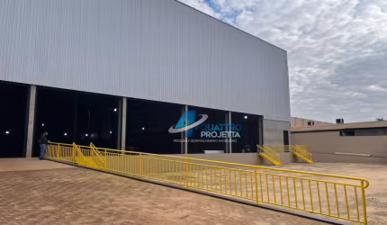 Barracão para alugar com 1420 m² no Cilo 3 - Av. Graciliano Ramos, Londrina