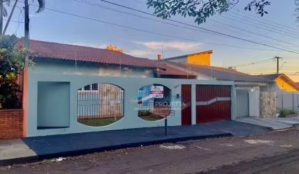 Casa para alugar com 3 quartos em Ibiporã, 180 m² - Vila Rosana