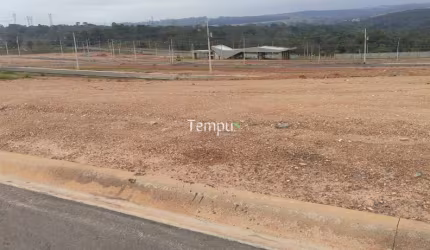 Vinhas Flamboyant, Lote em Condomínio, 250M², Senador Canedo - GO