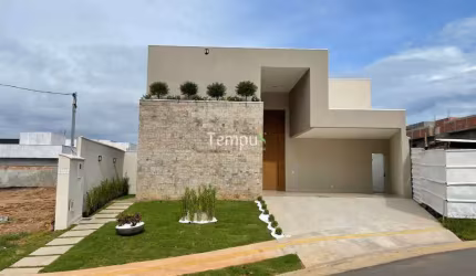 Casa Alto Padrão Jardins Bolonha, 438m², 3 Suítes Plenas, Senador Canedo