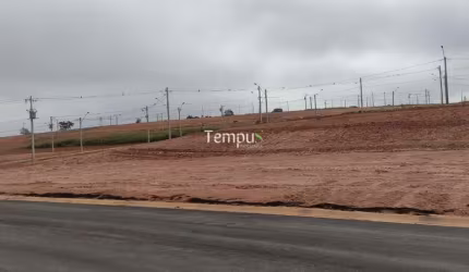 Terreno em Condomínio Vinhas Flamboyant, 500m², pronto para construir, Senador Canedo - GO