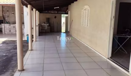 Casa em Jardim Mirabel, com 540 m² de terreno, 224 m² de área privativa Goiânia/GO