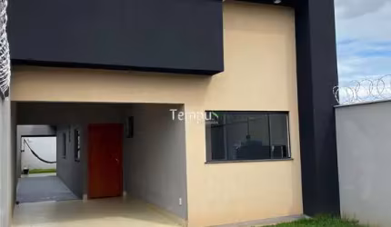 Casa Padrão 2 quartos sendo 1 suite