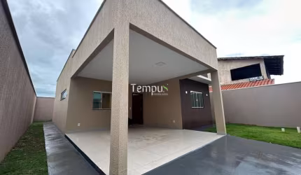 Casa à venda no bairro Centro - Abadia de Goiás/GO