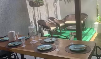 Casa à venda no bairro Setor Orientville , Residencial Três Ranchos- Goiânia/GO