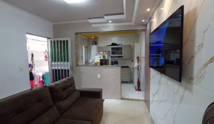 LINDA CASA COM DOIS QUARTOS EM MESQUITA