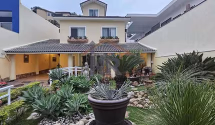 Casa em condomínio fechado com 5 quartos à venda na Rua Professor Sílvio Fialho, Anil, Rio de Janeiro, 337 m2 por R$ 2.500.000