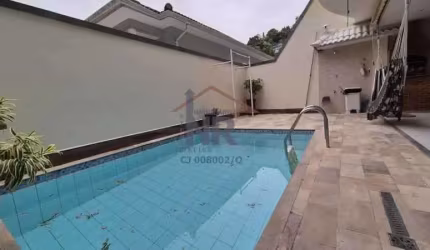 Casa em condomínio fechado com 3 quartos à venda na Rua Ituverava, Anil, Rio de Janeiro, 613 m2 por R$ 1.250.000
