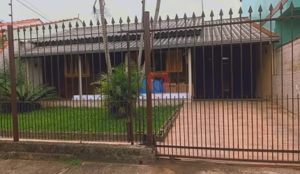 Casa com 2 dormitórios à venda, 70 m² por R$ 402.800,00 - Parque da Matriz - Cachoeirinha/RS