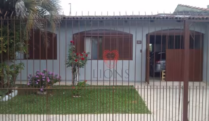 Casa com 2 dormitórios à venda, 129 m² por R$ 500.000,00 - Barnabé - Gravataí/RS