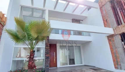 Sobrado com 3 dormitórios à venda, 172 m² por R$ 1.250.000,00 - Central Park - Cachoeirinha/RS
