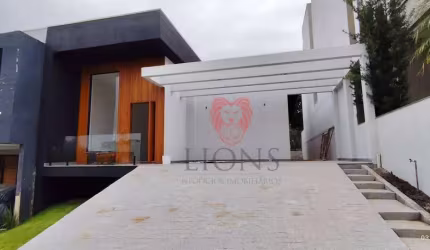 Casa com 3 dormitórios à venda, 154 m² por R$ 930.000,00 - Villa Lucchesi - Gravataí/RS