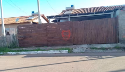 Casa com 2 dormitórios, 41 m² - venda por R$ 80.000,00 ou aluguel por R$ 880,00/mês - Vila Imperial - Gravataí/RS