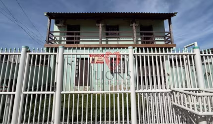 Sobrado com 3 dormitórios à venda, 194 m² por R$ 319.200 - Passos dos Ferreiros - Gravataí/RS