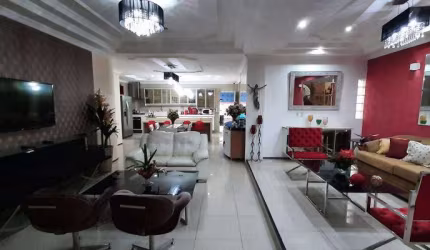Casa para venda com 779 metros quadrados com 10 quartos em Centro - Fortaleza - CE